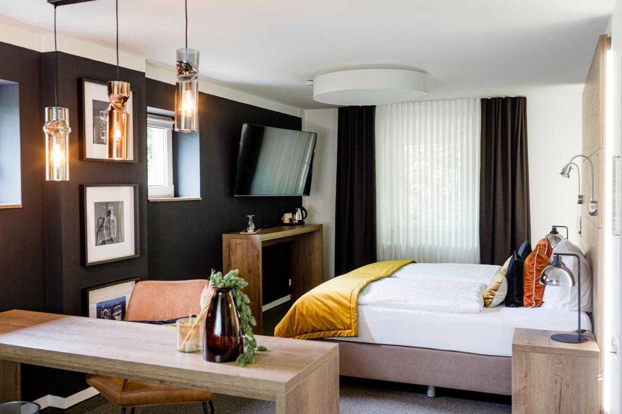 Hotel Restaurant Zwergschloesschen เกรา ภายนอก รูปภาพ