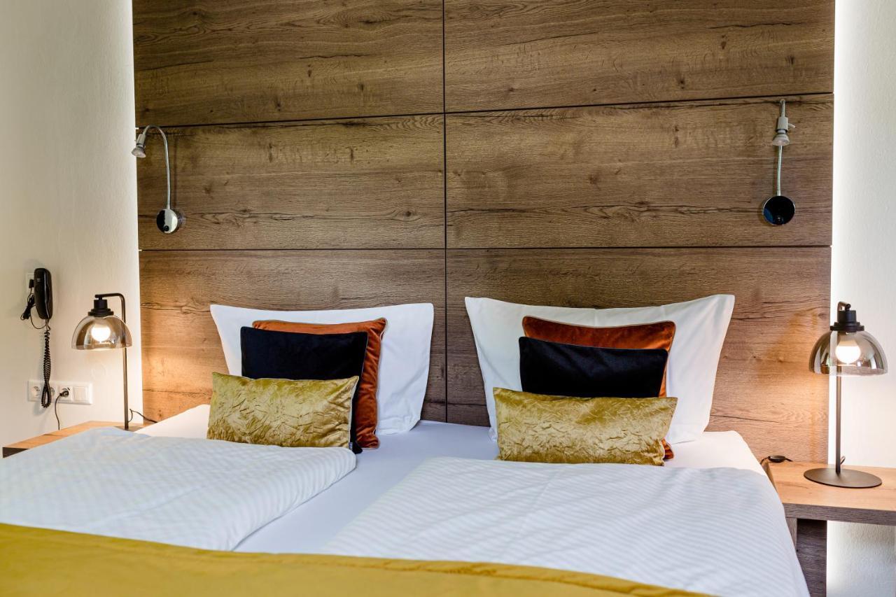 Hotel Restaurant Zwergschloesschen เกรา ภายนอก รูปภาพ