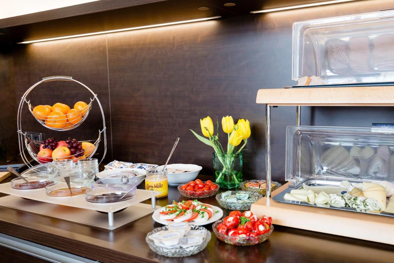 Hotel Restaurant Zwergschloesschen เกรา ภายนอก รูปภาพ