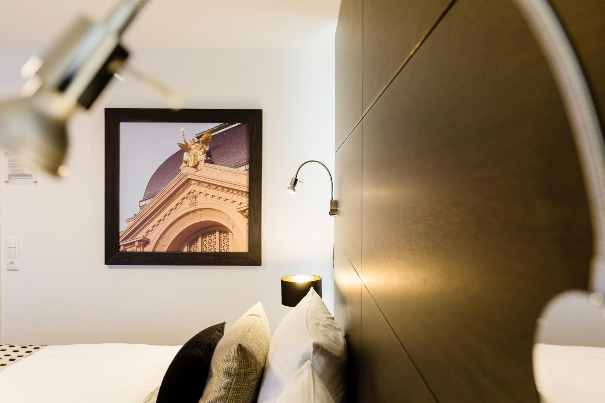 Hotel Restaurant Zwergschloesschen เกรา ภายนอก รูปภาพ