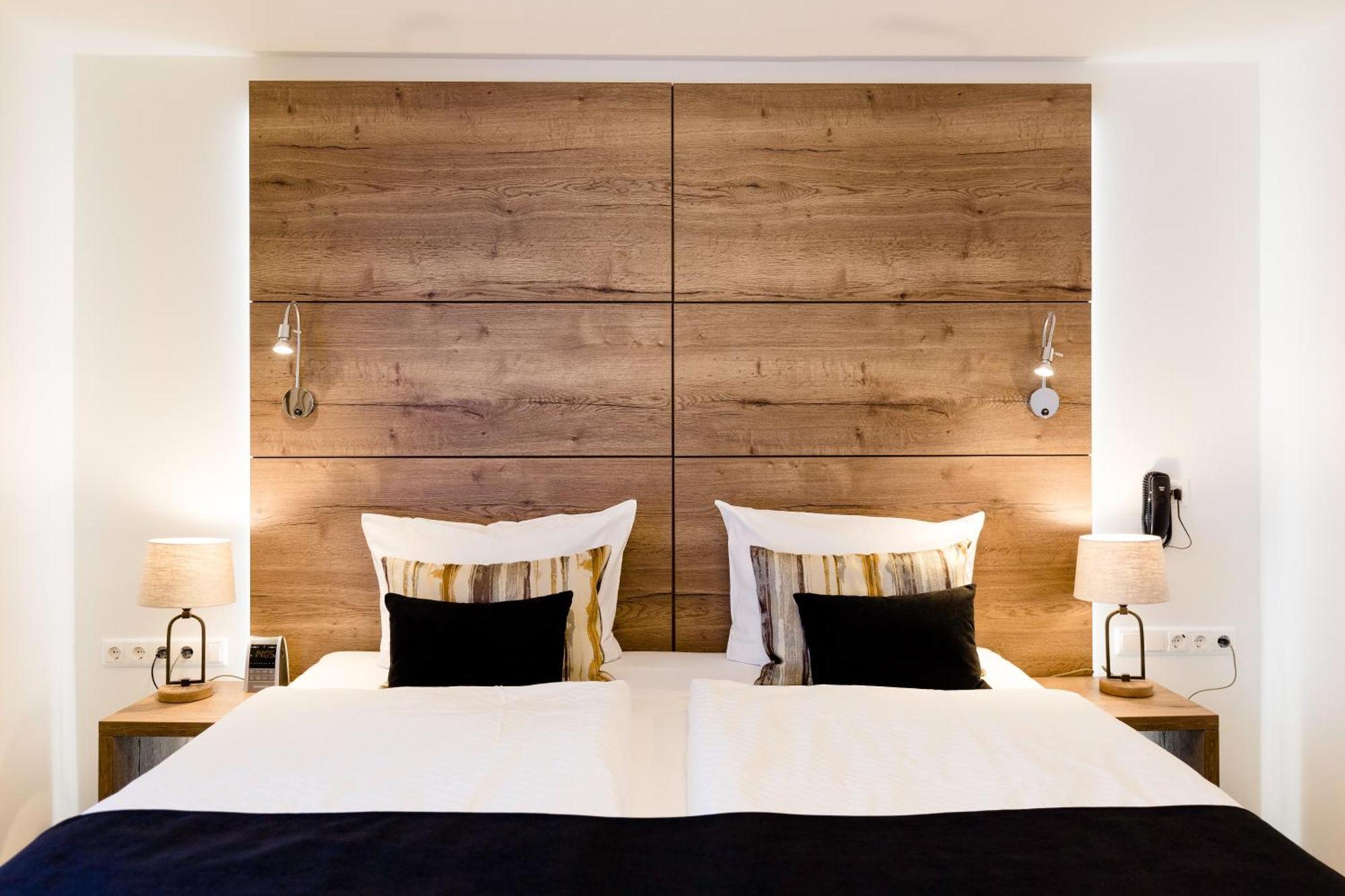 Hotel Restaurant Zwergschloesschen เกรา ภายนอก รูปภาพ