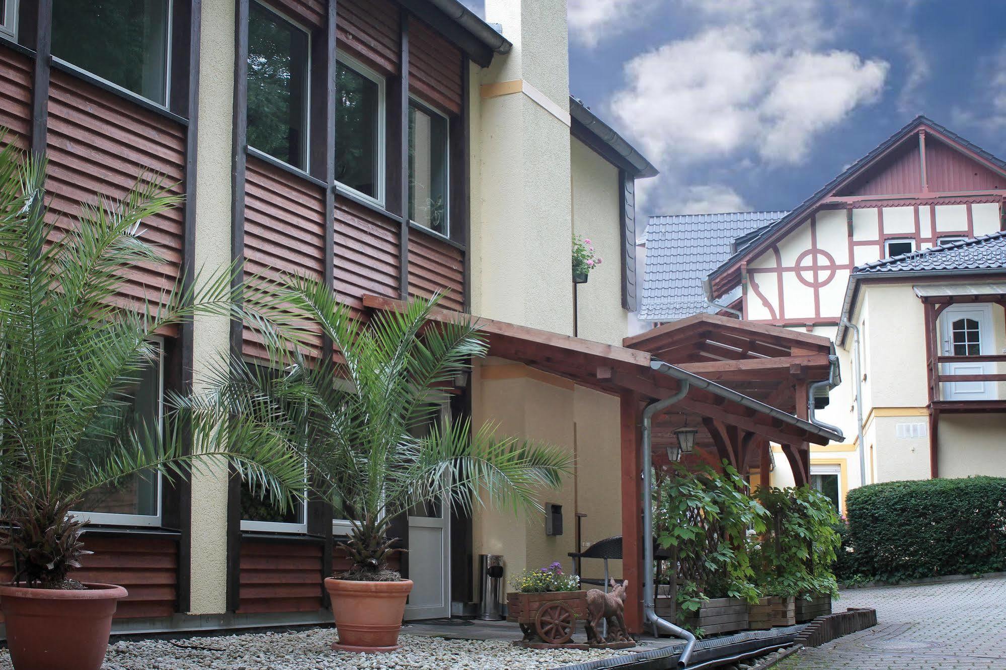 Hotel Restaurant Zwergschloesschen เกรา ภายนอก รูปภาพ